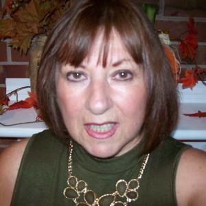 Meet your Posher, Rhola